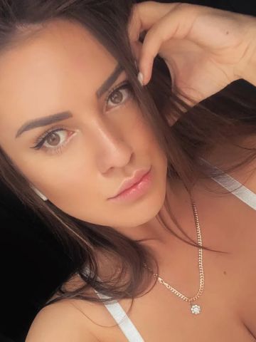 Алина